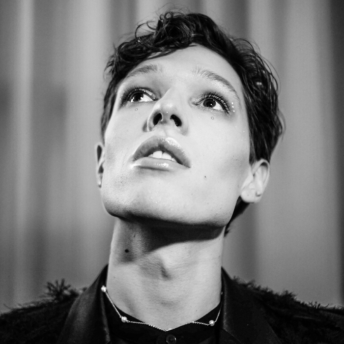 In a Perfect World ,  ,  197188430900